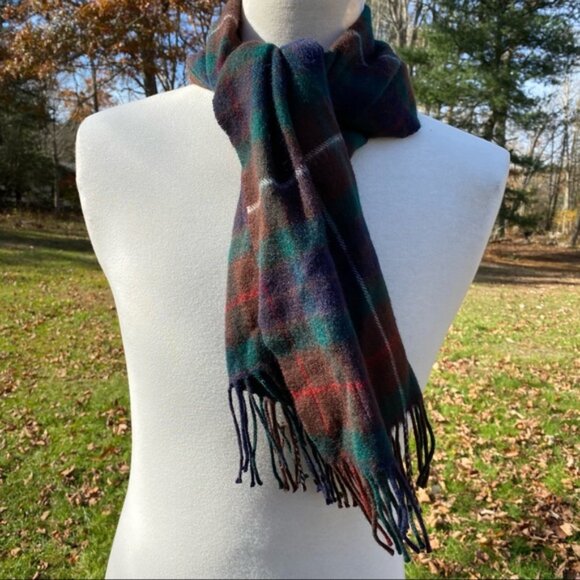 CLANS Of SCOTLAND MENS SCARF BLUE BROWN GREEN RED WHITE PLAID LAMBSWOOL FRINGE - Picture 1 of 6